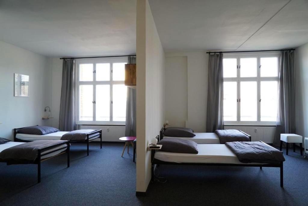 Klassmo Kulturcafe&Gaestehaus Mit Kulturwerkstatt ルッケンヴァルデ エクステリア 写真